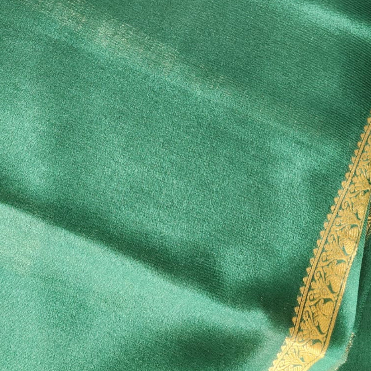 Pure Mysore Crepe Silk Fragrance - Rani pink